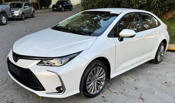 TOYOTA COROLLA 2.0 VVT-IE FLEX XEI DIRECT SHIFT TOYOTA COROLLA 2.0 VVT-IE FLEX XEI DIRECT SHIFT